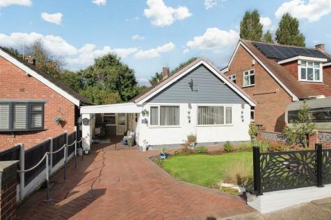 2 bedroom detached bungalow for sale