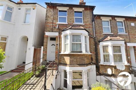 2 bedroom maisonette for sale
