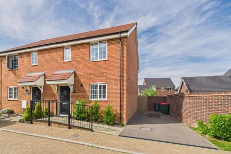 Sunflower Way, Forgewood RH10 2 bed semi