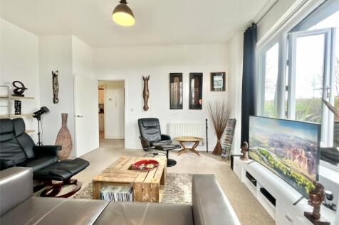 Davison Courtyard, Winters Pass, The... 2 bed apartment for sale