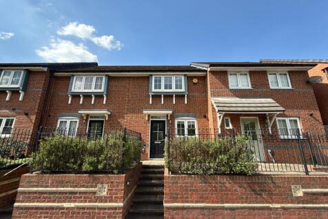 Derwentwater Road, Gateshead, NE8 3 bed terraced house for sale