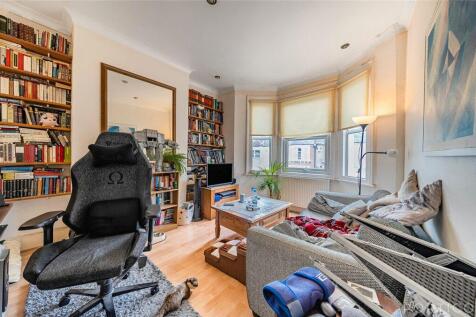 Ivydale Road, London 2 bed apartment for sale