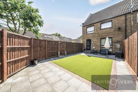 Russia Dock Road, London, SE16 4 bed end of terrace house for sale