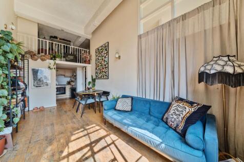Lexington Building, Bow Quarter... 2 bed flat for sale