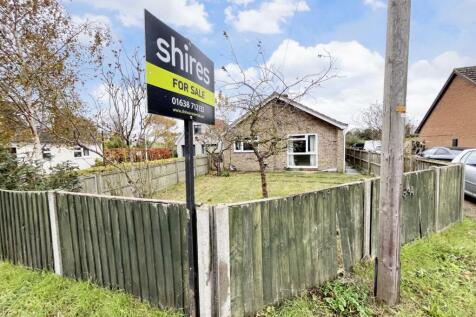 Eldo Road, West Row IP28 2 bed detached bungalow for sale