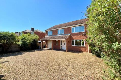 Station Road, Isleham CB7 3 bed detached house for sale