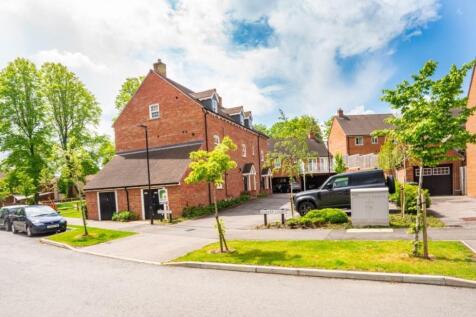 Grange Road, Chalfont St. Peter... 2 bed apartment for sale