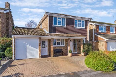 Denham Walk, Chalfont St. Peter... 4 bed detached house for sale