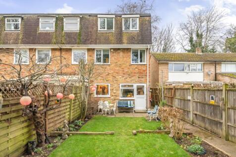 Riverside, Cores End Road, Bourne... 3 bed end of terrace house for sale