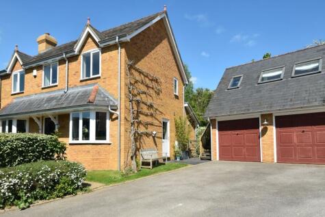 Thanstead Copse, Loudwater, High... 5 bed detached house for sale