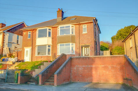 BITTERNE! STUNNING RIVER VIEWS! GUIDE... 3 bed semi