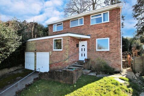 Tower Place, West End, Southampton. 4 bed detached house for sale