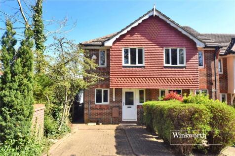 2 bedroom end of terrace house for sale