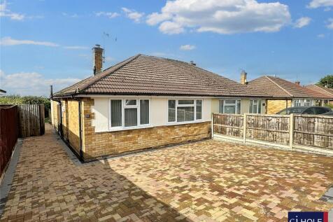 Canterbury Walk, Cheltenham, GL51 2 bed bungalow for sale