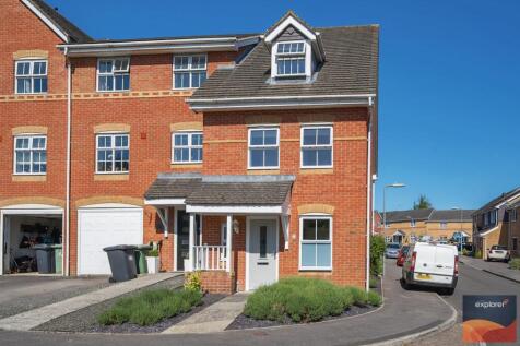 3 bedroom end of terrace house for sale
