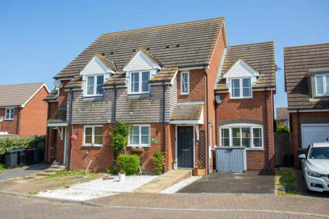 Thistle Drive, Whitstable, CT5 4 bed semi