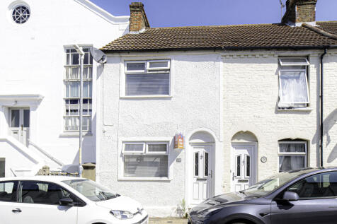 Albert Street, Whitstable, CT5 3 bed terraced house for sale