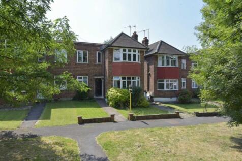 2 bedroom maisonette for sale