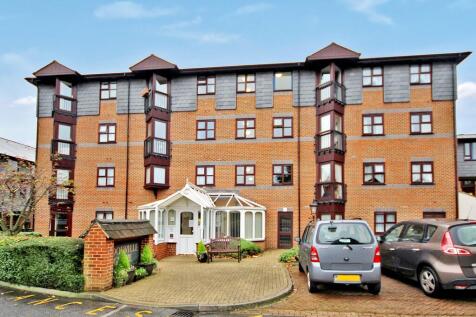 Woodville Grove, Welling, Kent, DA16 1 bed flat for sale