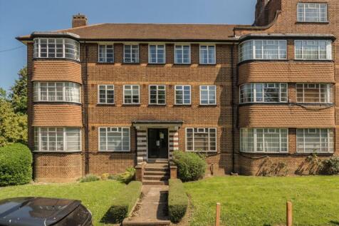 Hanger Lane, London W5 2 bed flat for sale