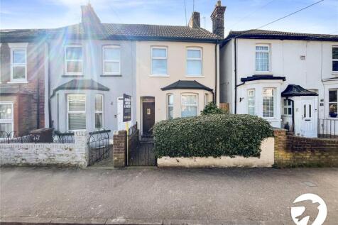 Bush Road, Cuxton, Rochester, Kent, ME2 3 bed end of terrace house for sale