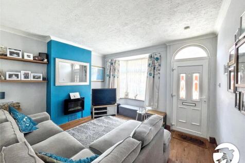 Bryant Road, Strood, Kent, ME2 3 bed terraced house for sale