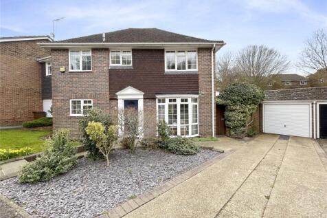 Hickory Dell, Hempstead, Kent, ME7 4 bed detached house for sale