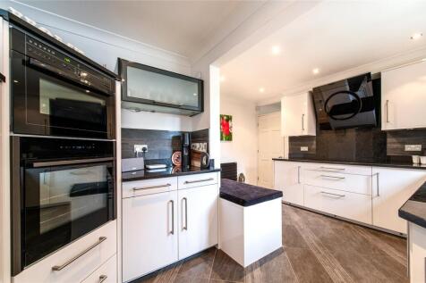 Darland Avenue, Darland, Gillingham... 4 bed detached house for sale