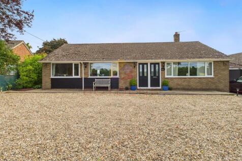 3 bedroom bungalow for sale