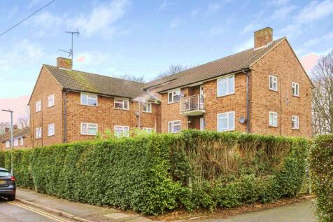 Talbot Road, Hatfield 3 bed flat for sale