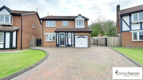 4 bedroom detached house for sale