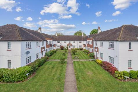 Buckfield Court, IVER SL0 2 bed apartment for sale