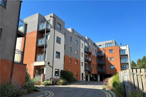 Walnut Tree Close, Guildford, Surrey... 1 bed apartment for sale