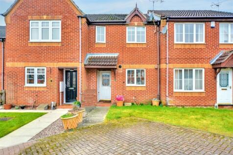 2 bedroom terraced house for sale