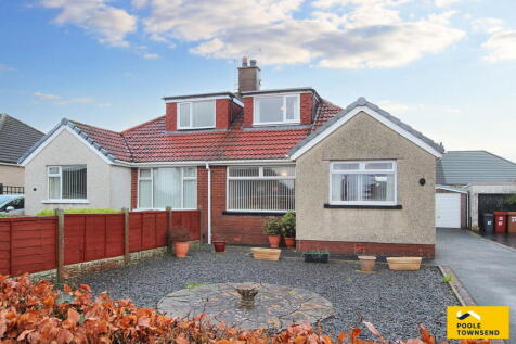 3 bedroom semi-detached bungalow for sale