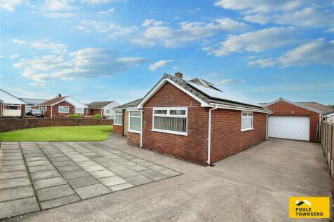 3 bedroom detached bungalow for sale