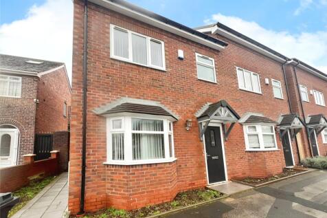 Forest Lane, Walsall, West Midlands, WS2 3 bed semi