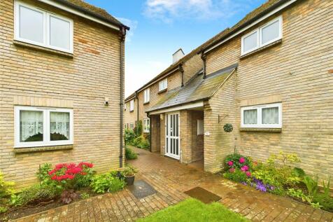 Newland Street, Witham, Essex, CM8 1 bed apartment for sale