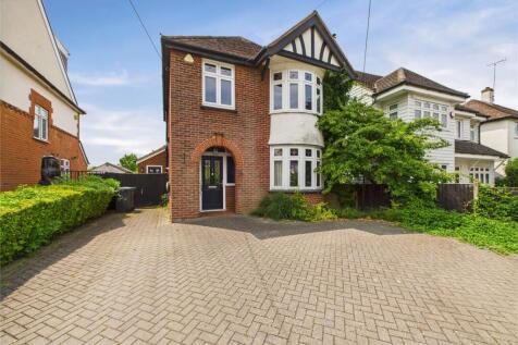 Avenue Road, Witham, CM8 4 bed detached house for sale