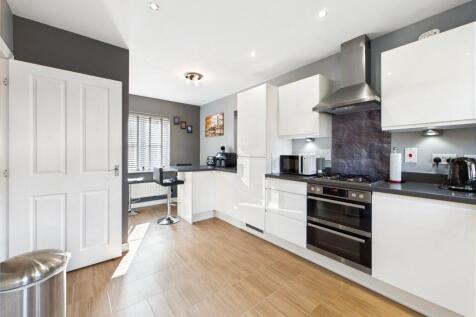Haygreen Road, Witham, Essex, CM8 4 bed detached house for sale
