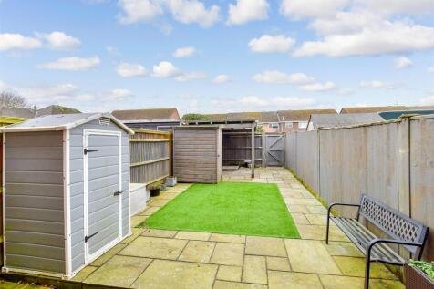 4 bedroom town house for sale
