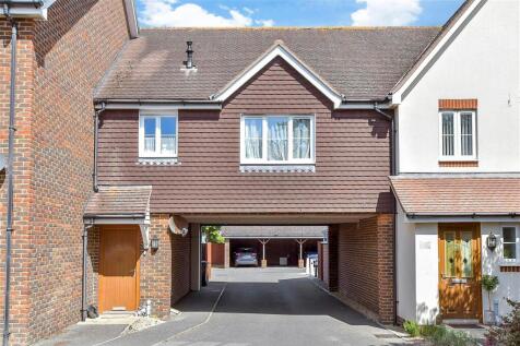 1 bedroom coach house for sale