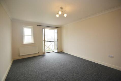 Corbins Lane, Harrow, HA2 8ET 2 bed flat for sale