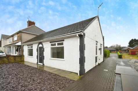 Moor Lane, Bolsover, Chesterfield... 3 bed detached bungalow for sale