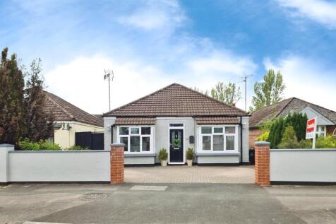 2 bedroom detached house for sale