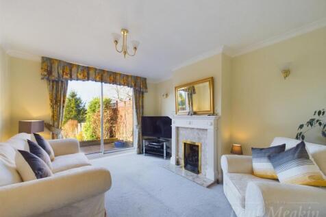 Littleheath Road, South Croydon 3 bed semi
