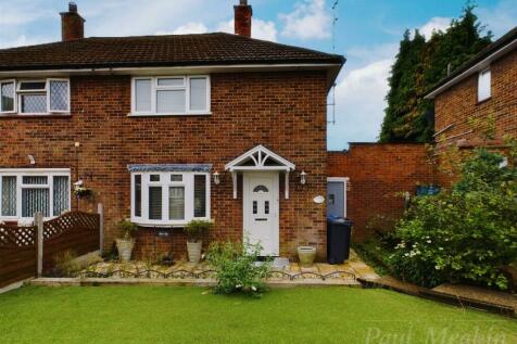 2 bedroom semi-detached house for sale