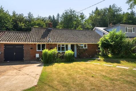 4 bedroom bungalow for sale