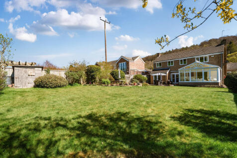 Stonor, Oxfordshire RG9 4 bed detached house for sale