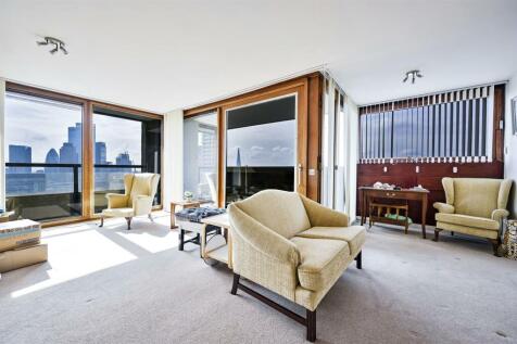 Lauderdale Tower, London EC2Y 4 bed apartment for sale